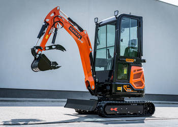 Koparka MiniKoparka 1.8T KUBOTA! Skrętne ramie szybkozłącze MOCNA! KOMPLET