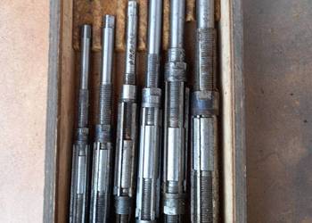 Rozwiertaki nastawne ręczne