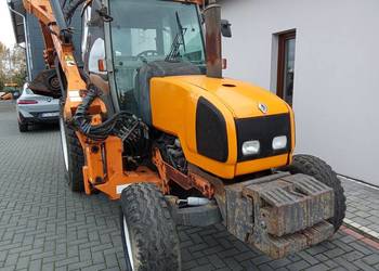 Renault ergos z kosiarka bijakowa do rowow poboczy skarp