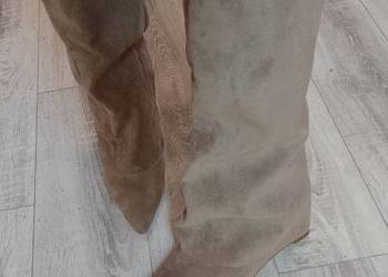 (40) Beżowe, wygodne kozaki kowbojki na koturnie, NOWE (40) Beżowe, wygodne kozaki kowbojki na koturnie, NOWE