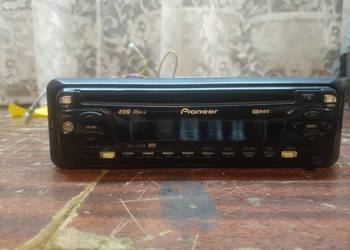 Radio samochodowe Pioneer DEH-1530R (sp)