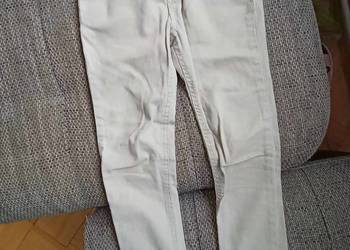 Spodnie jeansowe rozmiar 122