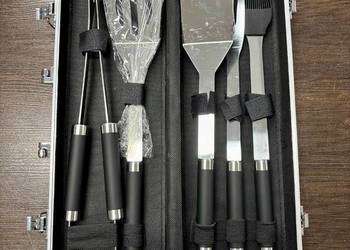 Zestaw akcesoriów do grilla KAMINER z walizką Zestaw akcesoriów do grilla KAMINER z walizką