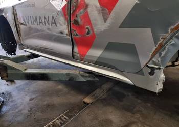 PRÓG LEWY TOYOTA COROLLA E21