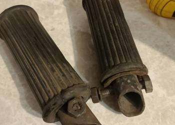 Podnóżki pasażera junak10