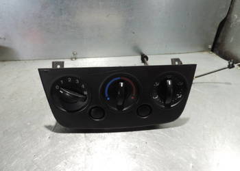 PANEL NAWIEWU FORD FIESTA MK6 FL