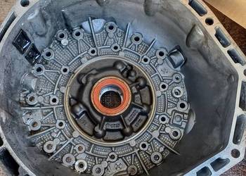 Mercedes c klasa w 203 dzwon skrzyni biegów automatycznej R2032710001