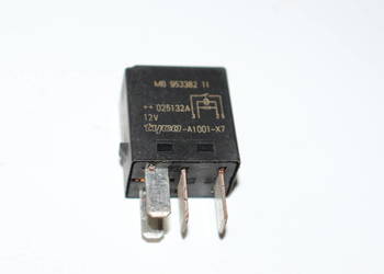 MITSUBISHI CARISMA PRZEKAŹNIK TYCO A1001-X7 025132A MB953382