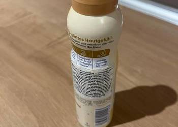 Nowa pianka do golenia Sweet Almond Dm