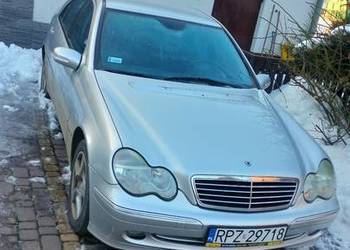 Mercedes-Benz C180 Avantgarde | 2001 | benzyna | klima | do poprawek