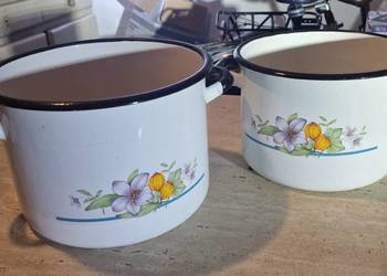 Zestaw 2 garnków emaliowanych białe w kwiaty Vintage Retro PRL