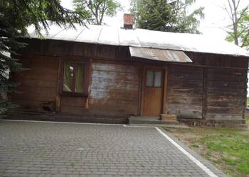 Stary drewniany dom z bali na sprzedaż  Broniew