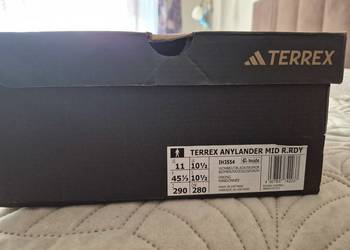Sprzedam buty meskie Nowe Adidas 45rozmiar