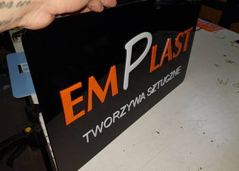 Kaseton świetlny 600x600 mm EMPLAST na wymiar pleksi akryl