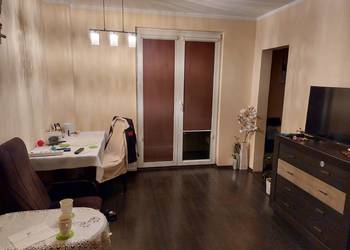 Sprzedam mieszkanie 37m2, 2 pokoje.