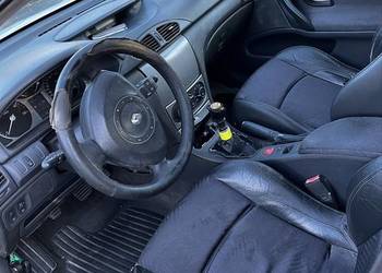 Renault Laguna 1.9tdi 107 km uszkodzona
