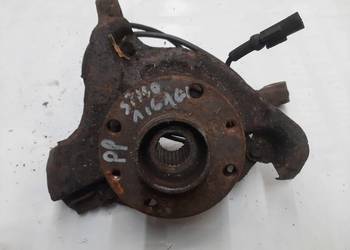 Fiat Stilo 1,4 1,6 16V piasta zwrotnica prawa