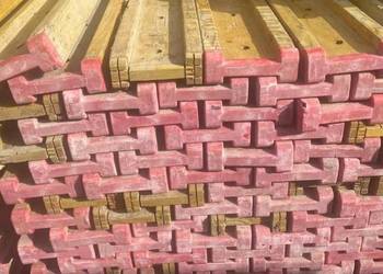 wynajem dźwigarów H20 stempli szalunków