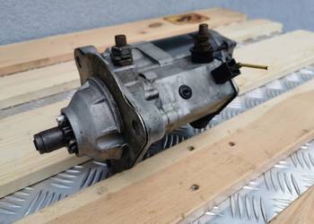 Rozrusznik Cummins 12V {3957589}