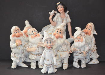 Roceram porcelana Królewna Śnieżka i Krasnoludki białe kpl.