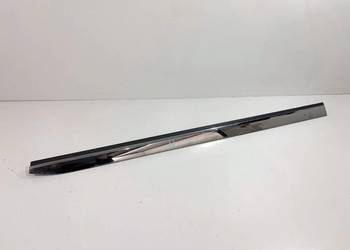 LISTWA DRZWI PRAWY PRZÓD RENAULT CLIO V Hatchback 801862526R