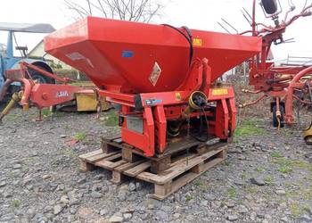 Rozsiewacz do nawozów Rauch select