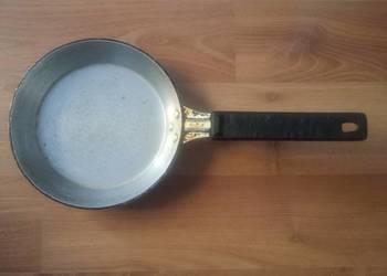 mała patelnia średnica 13 cm