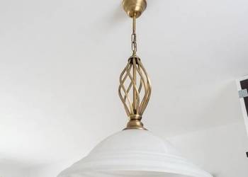 Elegancka lampa wisząca – mosiądz i matowe szkło -vintage-boho