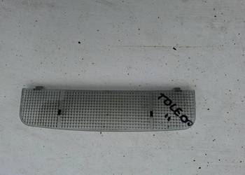 Szkło szkiełko lampy podsufitki Toledo II Leon I Golf IV Bora A3 3B0947105B