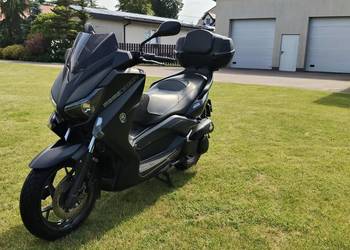 Sprzedam Yamaha Xmax MOMO DESAGN 250 rok 2015 Polski salon serwis