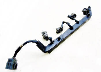 WIĄZKA WTRYSKIWACZY 1.5 16V MAZDA 323 F S P C