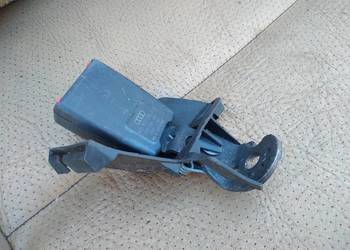 Audi A6 C6 zatrzask zapięcie pasa tył 4F0857740D