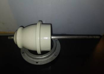 Izolator przepustowy KF średniej mocy 70mm