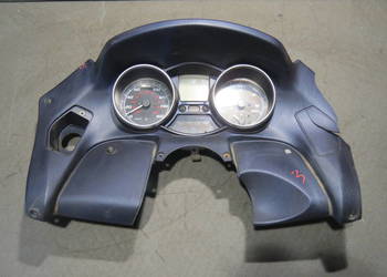 PIAGGIO MP3 125 2011 hybrid zegary licznik liczniki zegar kokpit
