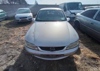 Opel Vectra B 1,8 92 kW 2000 r. dawca części
