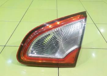 NISSAN QASHQAI J10 I LIFT 11r lampa prawa tyl w klapie 89503209 B26550BR01A