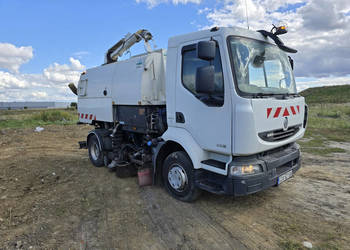 Zamiatarka RENAULT Midlum (2012 r. / 105 731 km / specjalny)