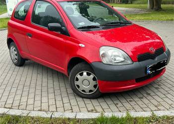 Sprzedam Toyotę Yaris z 2002r z klimatyzacja !!