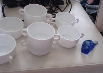 : Szkło hartowane, często nazywane "szkłem mlecznym FRANCE OPIS