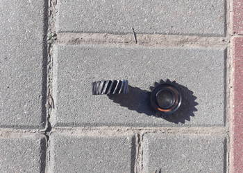 Koła zębate Simson s50 i sworzen korbowodu.