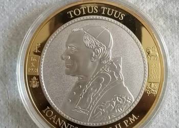 Medal gigant z papieżem Janem Pawłem II