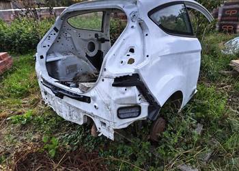 Błotnik dach pas tył ćwiartka fiesta mk7 H7 2010