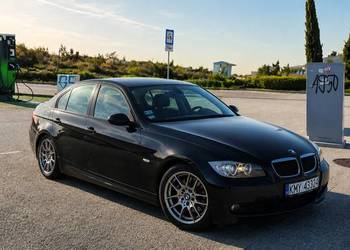 BMW E90 318i