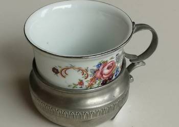 Filiżanka do mokki w cynowym koszyczku vintage Italia