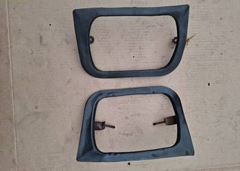 Zewnętrzne gumowe ramki reflektorów przednich Fiat 126p Maluch