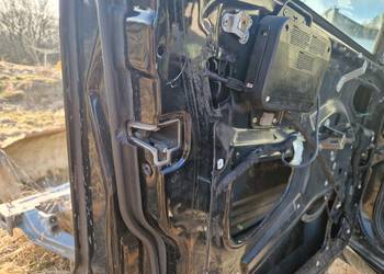 Zamek drzwi lewy przód Mercedes W163 Lift ML