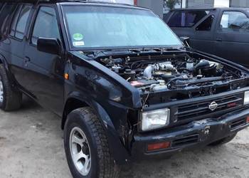 Terrano 1 Części tapicerka most skrzynia grill fotel lampy reflektor