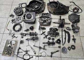 Cagiva Ala Rossa 350 silnik części wał kapa sprzęgło wałek gaźnik karter