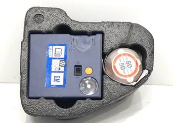 KOMPRESOR DO KÓŁ OPEL ZAFIRA C 13392204 POMPKA POWIETRZA, OPON