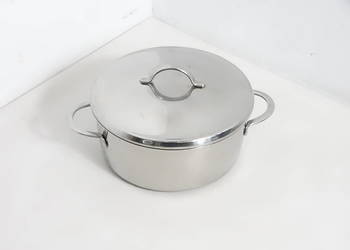 Markowy garnek WMF Germany 18/10 z pokrywą – 2.5L / 20 cm